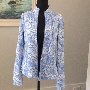 Tommy Bahama Blue and White Floral Shaket